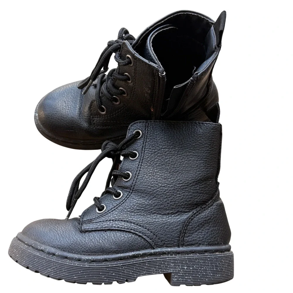 Sincerely Jules Combat Glitter Boots Kids Size 9 Black